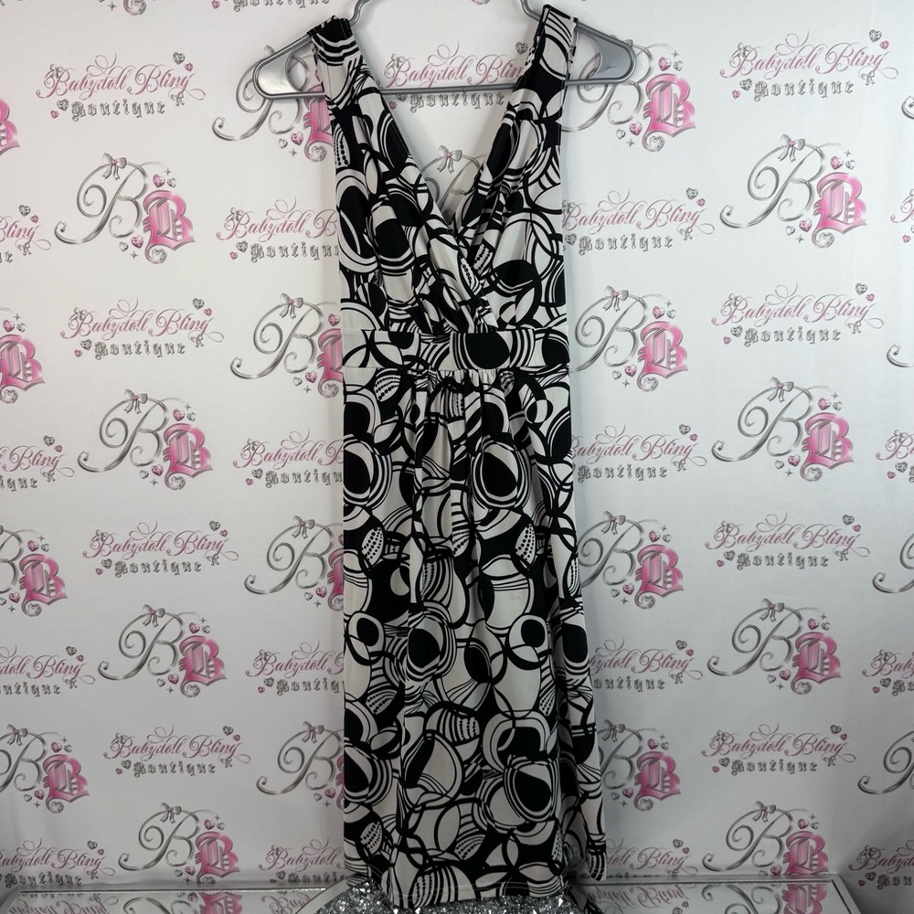 Jl street dress, Y2K, Florecer, flowers Chic Black and White groovy Dress